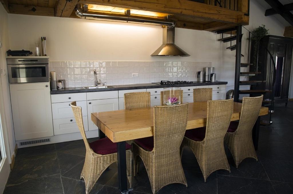 Herkenhoek 5 Bedroom Apartment Heeswijk-Dinther Extérieur photo
